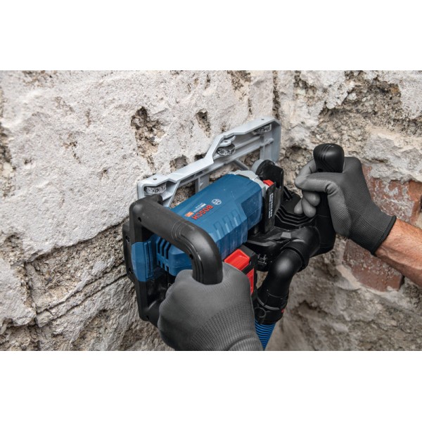 Акумулаторна фреза за канали Bosch GNF 18V-40, 150мм., Solo